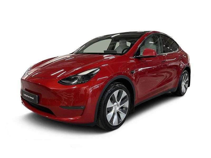 Röd Begagnad 2021 Tesla Model Y Long Range AWD SUV | 382 200 kr (Marknadspris) - Bild 1/4