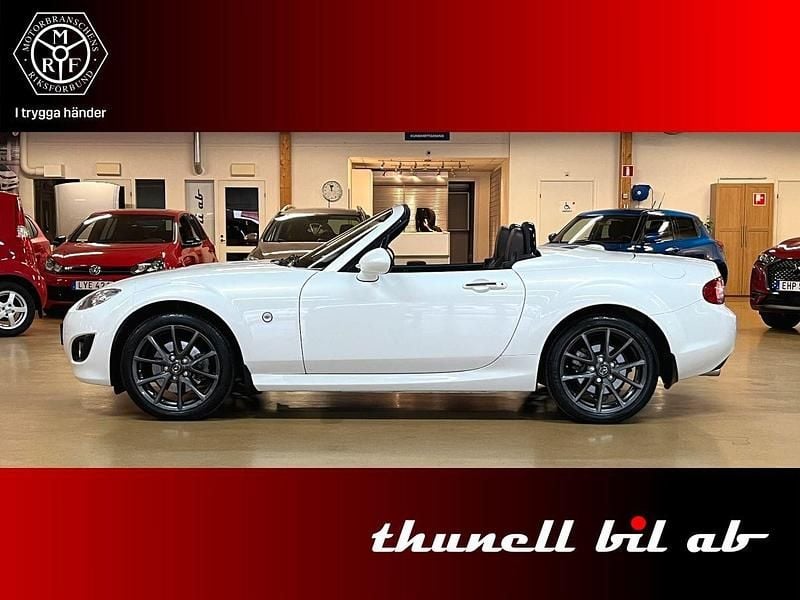 Vit Begagnad 2012 Mazda MX5 Cab | 169 500 kr (Dyr) - Bild 1/4