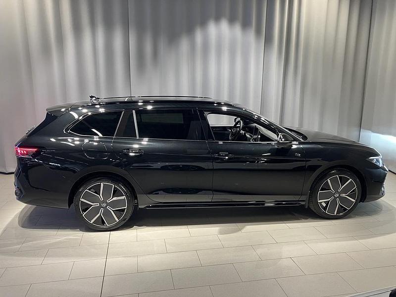 Ny VW Passat 2026 Svart Kombi