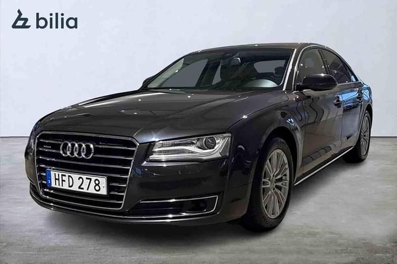 Grå Begagnad 2016 Audi A8 Sedan | 279 000 kr - Bild 1/1