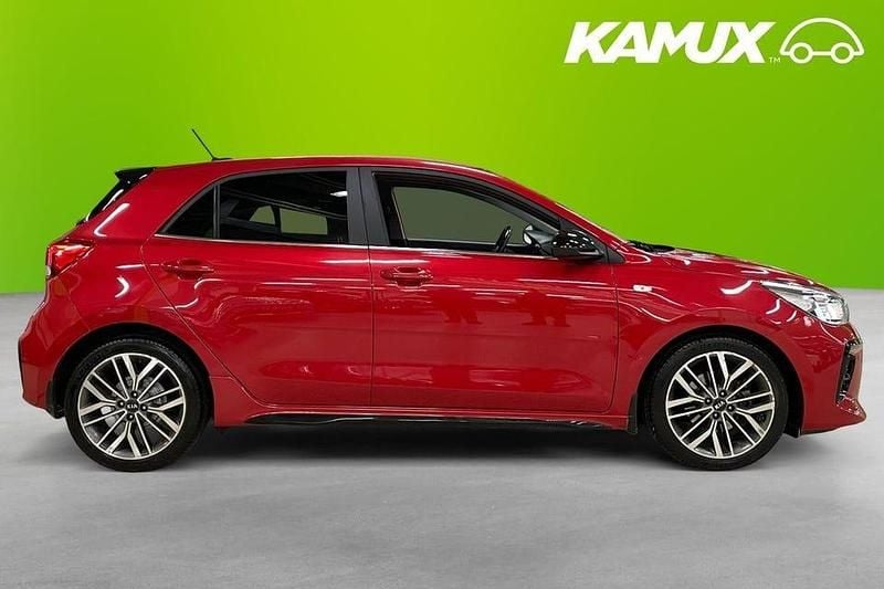 Begagnad Kia Rio 120 HK (88 kW) 2020 Röd Halvkombi