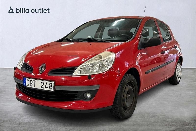 Mörkröd Begagnad 2006 Renault Clio II Halvkombi | 20 000 kr (Marknadspris) - Bild 1/4