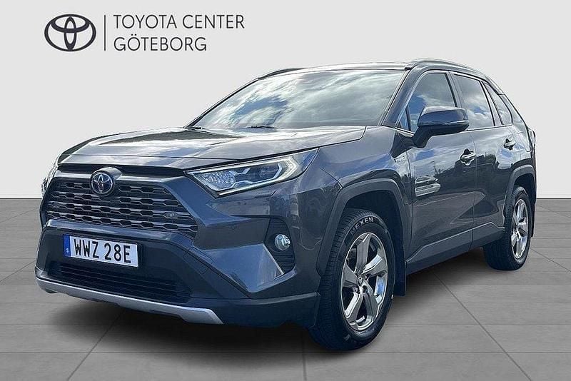 Mörkgrå Begagnad 2019 Toyota RAV4 Hybrid Executive SUV | 299 900 kr (Marknadspris) - Bild 1/2