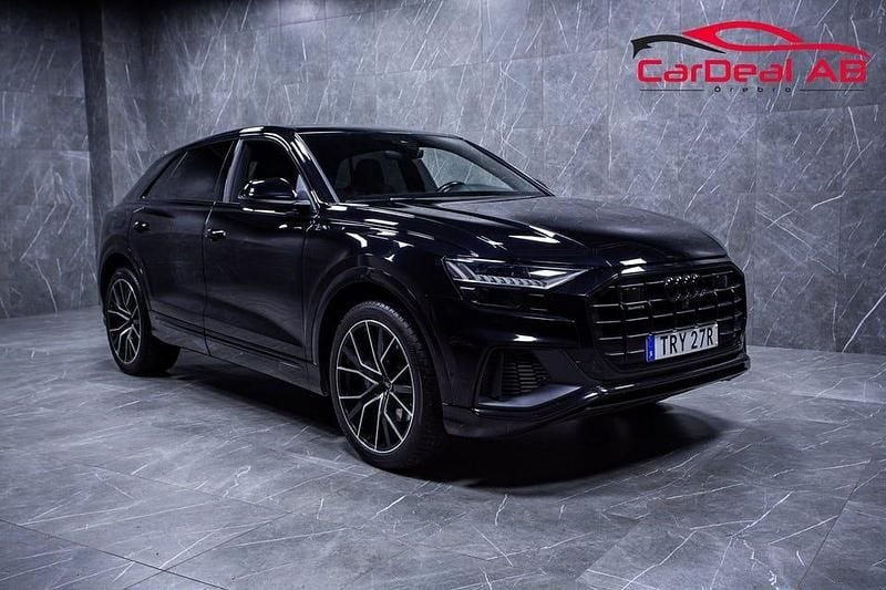 Svart Begagnad 2019 Audi Q8 S-Line SUV | 519 800 kr (Bra pris) - Bild 1/4