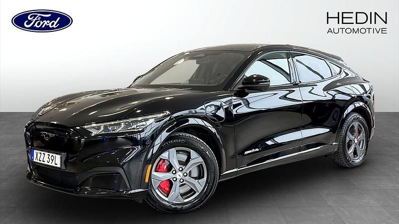 Begagnad Ford Mustang 351 HK (258 kW) 2021 Halvkombi
