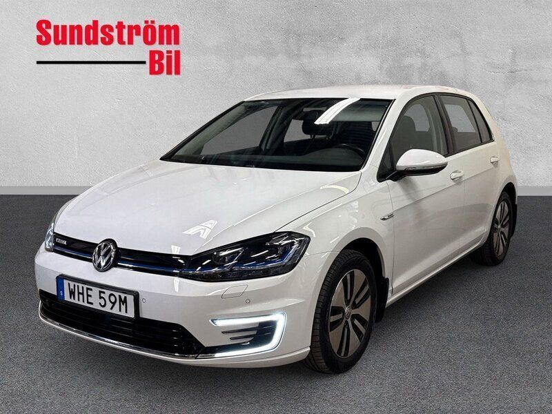 Vit Begagnad 2019 VW e-Golf Halvkombi | 169 900 kr (Marknadspris) - Bild 1/3