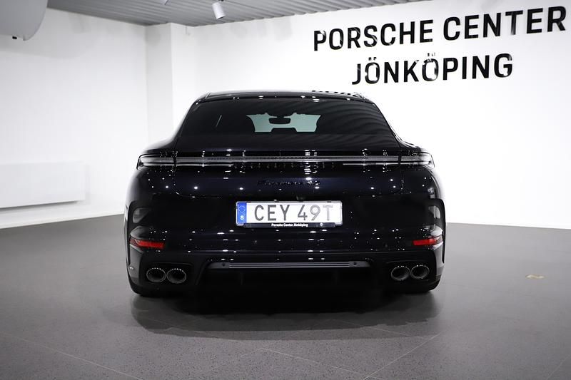 Ny Porsche Panamera 4S 2026 Svart Sedan