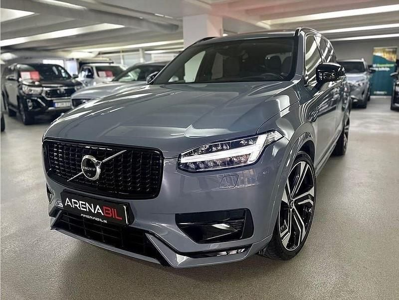 Grå Begagnad 2022 Volvo XC90 R-Design SUV | 699 900 kr (Lite dyr) - Bild 1/4