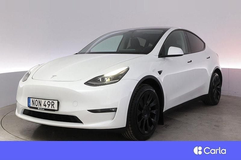 Vit Begagnad 2023 Tesla Model Y Long Range AWD SUV | 444 900 kr - Bild 1/4
