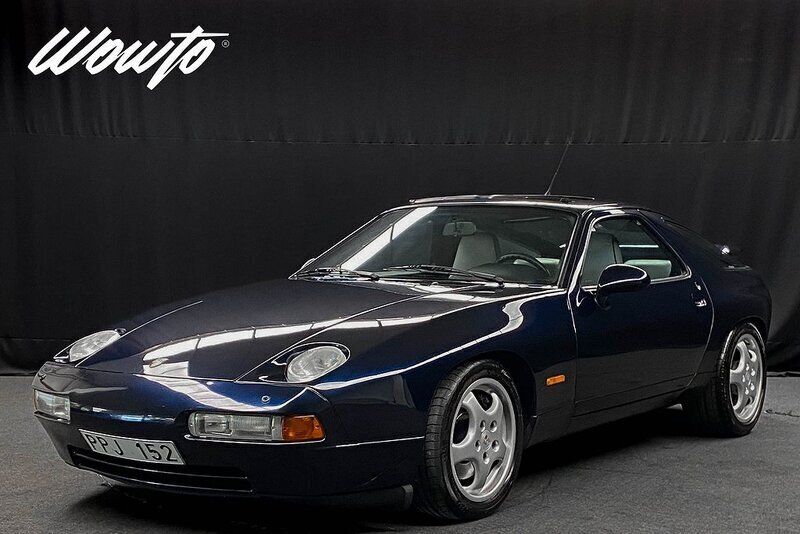 Mörkblå Begagnad 1992 Porsche 928 Sportkupé | 499 800 kr - Bild 1/3