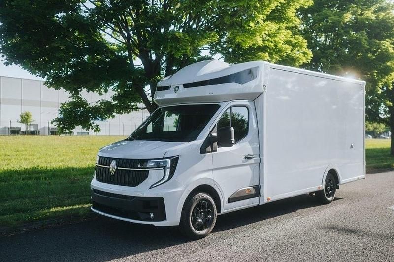 Ny 2025 Renault Master Van | 786 250 kr - Bild 1/4
