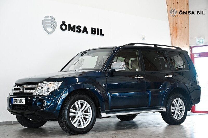 Brun Begagnad 2011 Mitsubishi Pajero SUV | 159 800 kr (Lite dyr) - Bild 1/4