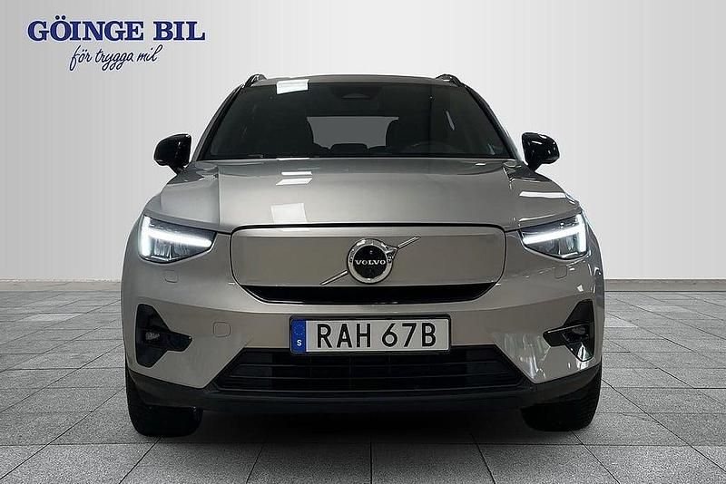Begagnad Volvo XC40 Ultimate 185 kW (252 HK) 2023 Silver SUV