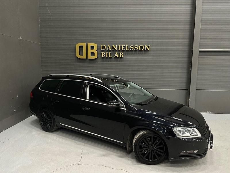 Svart Begagnad 2012 VW Passat GT Kombi | 49 800 kr (Bra pris) - Bild 1/4