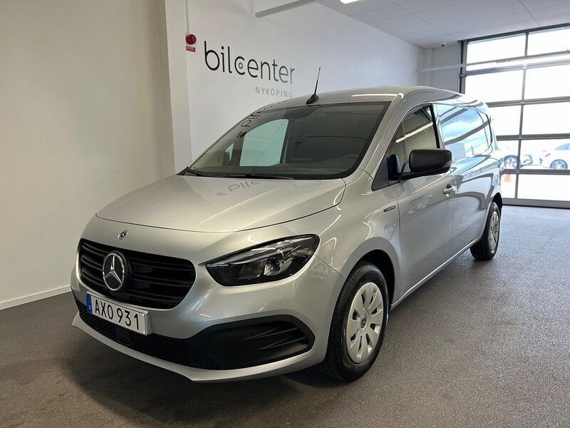 Silver Begagnad 2023 Mercedes eCitan Van | 525 900 kr - Bild 1/4