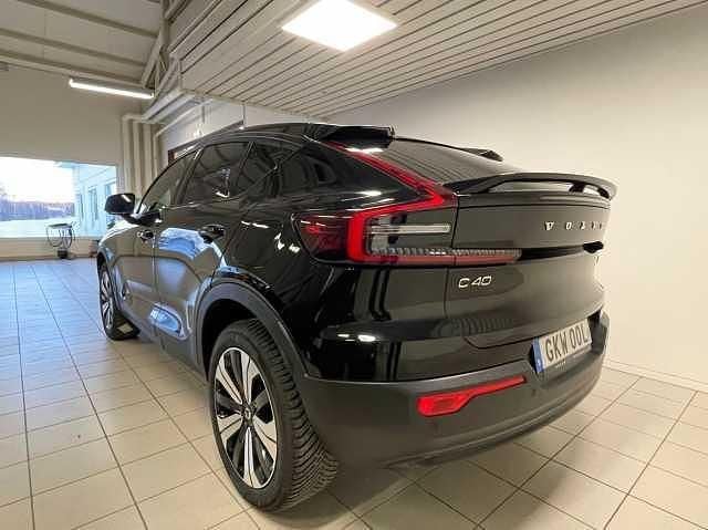 Begagnad Volvo C40 Single Motor 172 kW (234 HK) 2023 Svart SUV