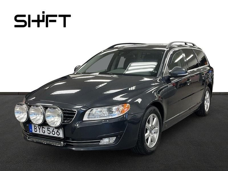 Grå Begagnad 2014 Volvo V70 Momentum Kombi | 149 900 kr (Lite dyr) - Bild 1/4