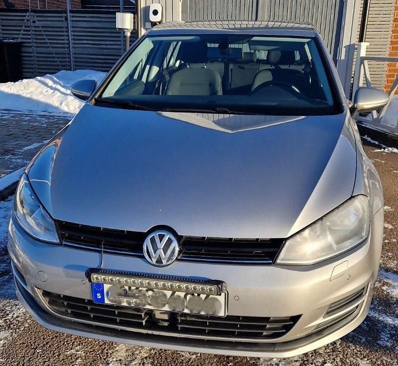 Begagnad 2014 VW Golf VII | 65 000 kr (Bra pris) - Bild 1/4