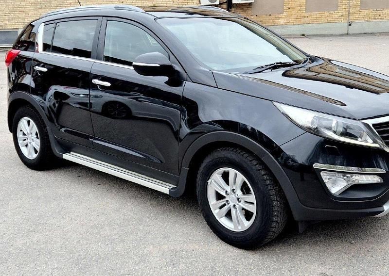Svart Begagnad 2012 Kia Sportage EX SUV | 99 000 kr (Marknadspris) - Bild 1/4