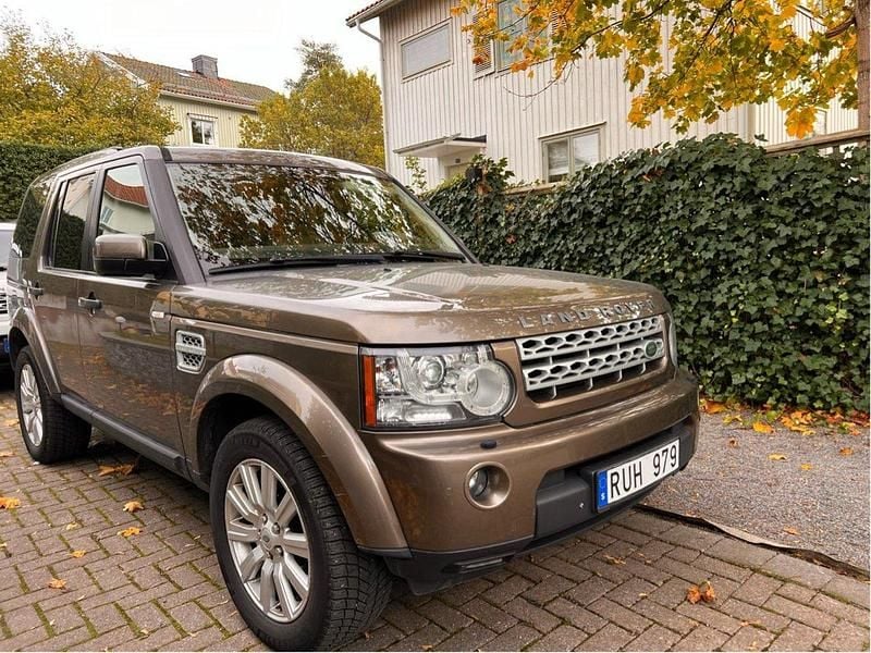 Brun Begagnad 2012 Land Rover Discovery 4 HSE SUV | 225 000 kr (Marknadspris) - Bild 1/4