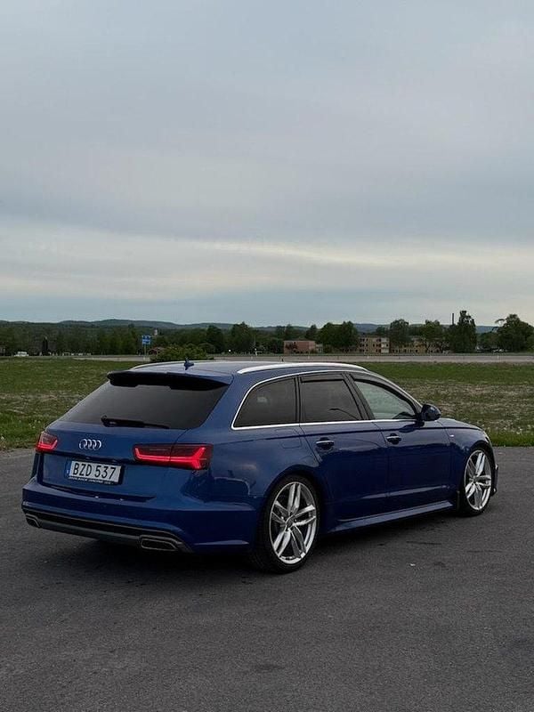 Blå Begagnad 2016 Audi A6 Ambition Kombi | 195 000 kr (Marknadspris) - Bild 1/4