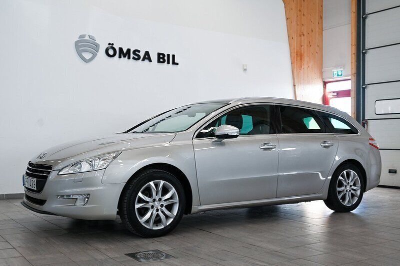 Ljusbrun (brun) Begagnad 2011 Peugeot 508 Kombi | 69 800 kr (Marknadspris) - Bild 1/4