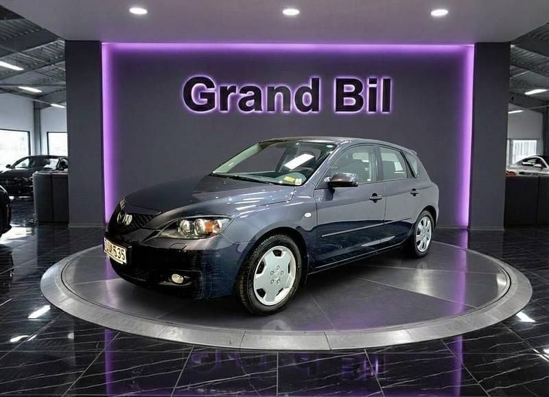 Grå Begagnad 2008 Mazda 3 Inclusive | 54 900 kr (Dyr) - Bild 1/4