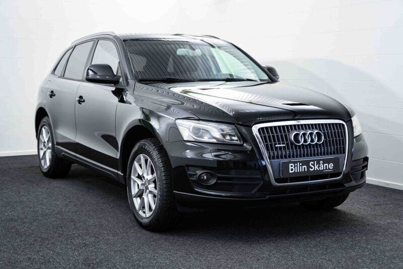 Svart Begagnad 2009 Audi Q5 Design SUV | 112 900 kr (Lite dyr) - Bild 1/4