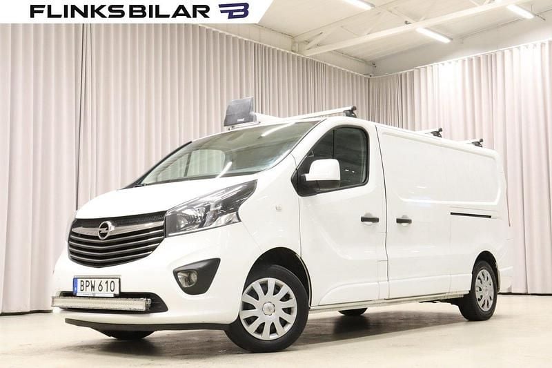 Vit Begagnad 2018 Opel Vivaro Van | 139 800 kr (Bra pris) - Bild 1/4