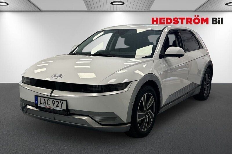 Vit Begagnad 2022 Hyundai Ioniq 5 Advanced SUV | 399 000 kr - Bild 1/4