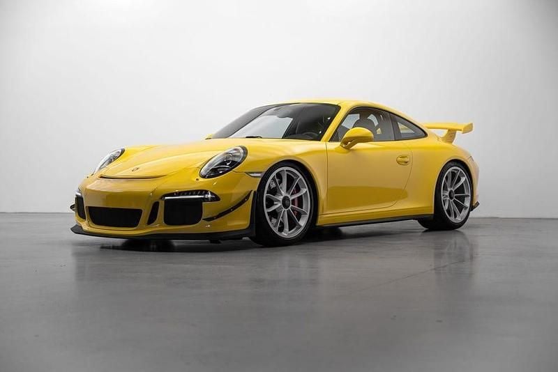 Gul (racing yellow) Begagnad 2015 Porsche 911 GT3 Sportkupé | 1 379 000 kr (Bra pris) - Bild 1/4