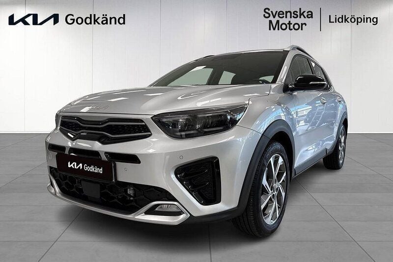Grå Begagnad 2024 Kia Stonic GT-Line SUV | 259 900 kr (Marknadspris) - Bild 1/4