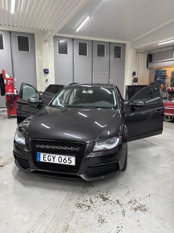 Begagnad Audi A4 160 HK (117 kW) 2009 Glittrig mörkgrå Kombi