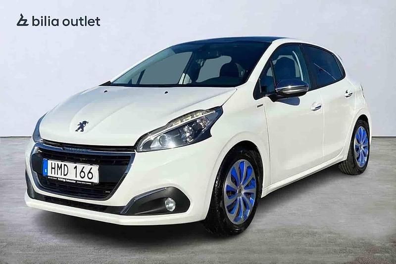 Vit Begagnad 2018 Peugeot 208 Halvkombi | 114 900 kr (Marknadspris) - Bild 1/1