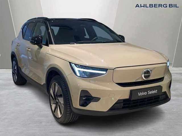 Begagnad Volvo EX40 Performance 328 kW (447 HK) 2024 Brun SUV