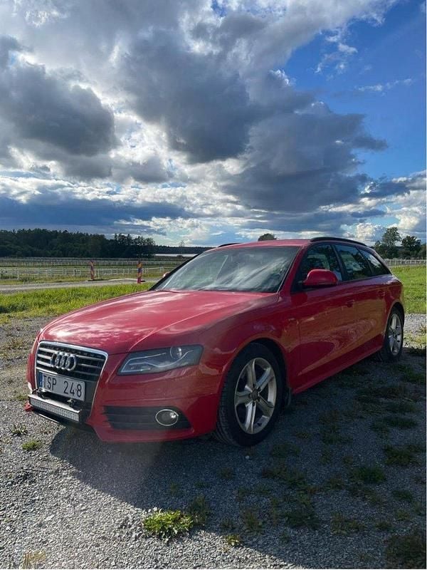 Röd Begagnad 2009 Audi A4 S-Line Kombi | 55 000 kr (Marknadspris) - Bild 1/4