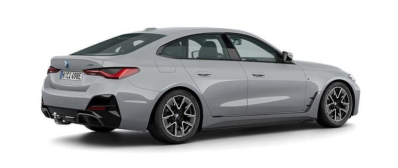 Grå Ny 2026 BMW i4 Comfort Edition Sedan | 647 700 kr (Bra pris) - Bild 1/2