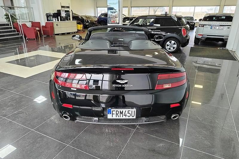 Begagnad Aston Martin V8 Vantage 385 HK (283 kW) 2008 Svart Cab