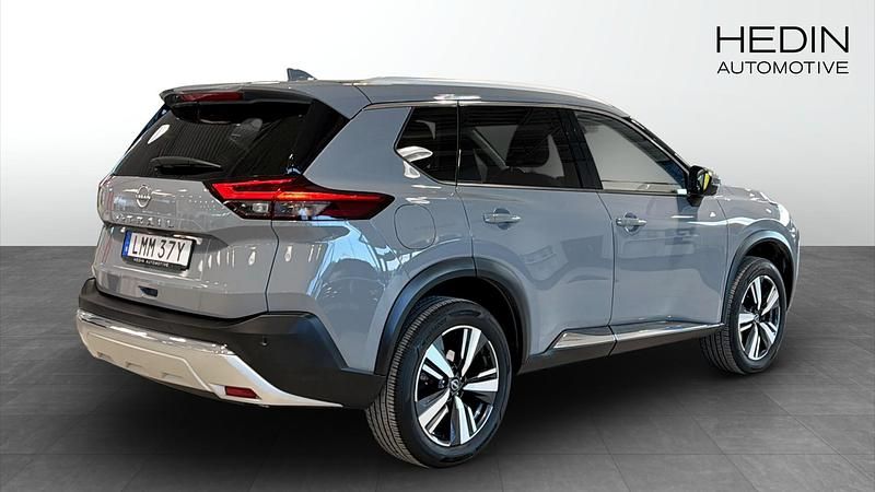 Begagnad Nissan X-Trail Tekna 163 HK (119 kW) 2024 Grå SUV