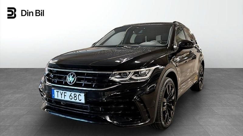 Svart Begagnad 2021 VW Tiguan R-line SUV | 379 900 kr (Dyr) - Bild 1/4