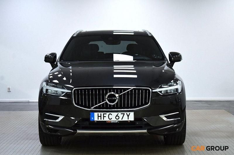 Mörkgrå (grå) Begagnad 2019 Volvo XC60 Inscription SUV | 339 900 kr (Marknadspris) - Bild 1/4
