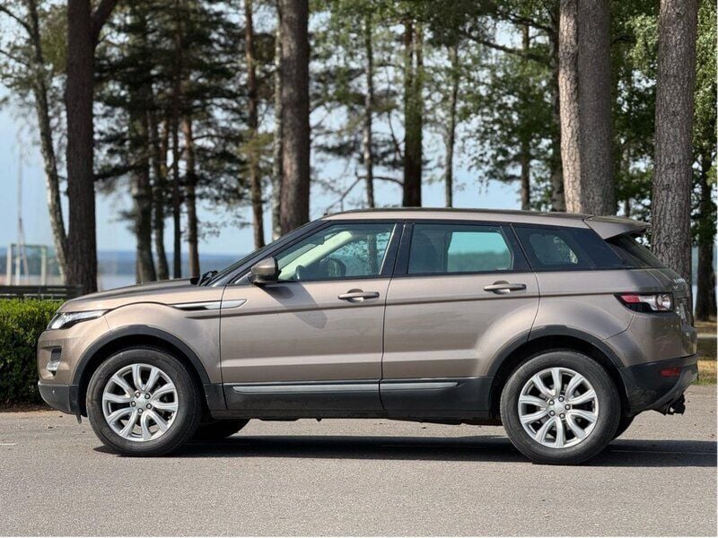 Grå Begagnad 2015 Land Rover Range Rover evoque Pure SUV | 149 000 kr (Marknadspris) - Bild 1/4