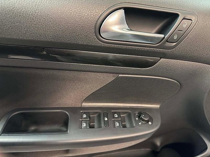 Begagnad VW Golf 102 HK (75 kW) 2010 Ljusblå Kombi