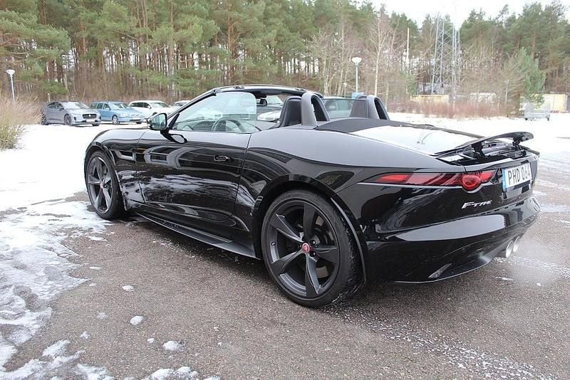 Begagnad Jaguar F-Type 400 HK (294 kW) 2017 Svart Cab