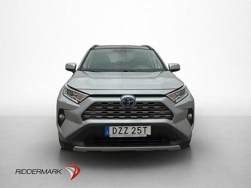 Begagnad Toyota RAV4 Hybrid Executive 222 HK (163 kW) 2020 Silver SUV