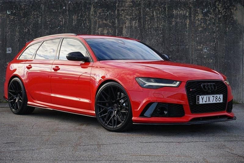 Röd Begagnad 2015 Audi RS6 Performance Kombi | 549 000 kr (Dyr) - Bild 1/4