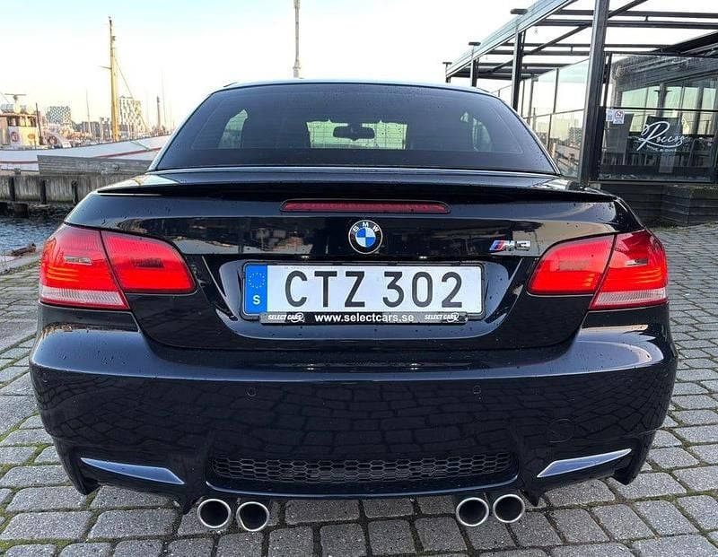 Begagnad BMW M3 420 HK (308 kW) 2009 Cab