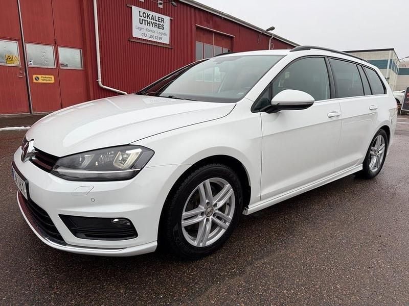 Vit Begagnad 2015 VW Golf VII GT | 99 800 kr (Marknadspris) - Bild 1/4