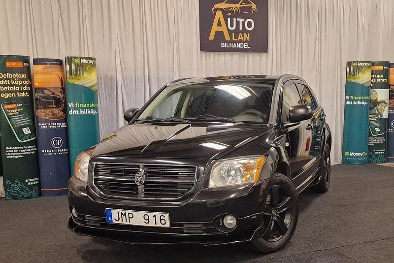 Svart Begagnad 2008 Dodge Caliber SUV | 44 900 kr - Bild 1/4
