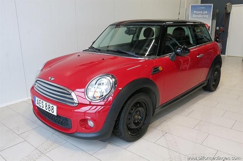 Begagnad Mini Cooper 122 HK (89 kW) 2011 Röd samma som bilen Halvkombi